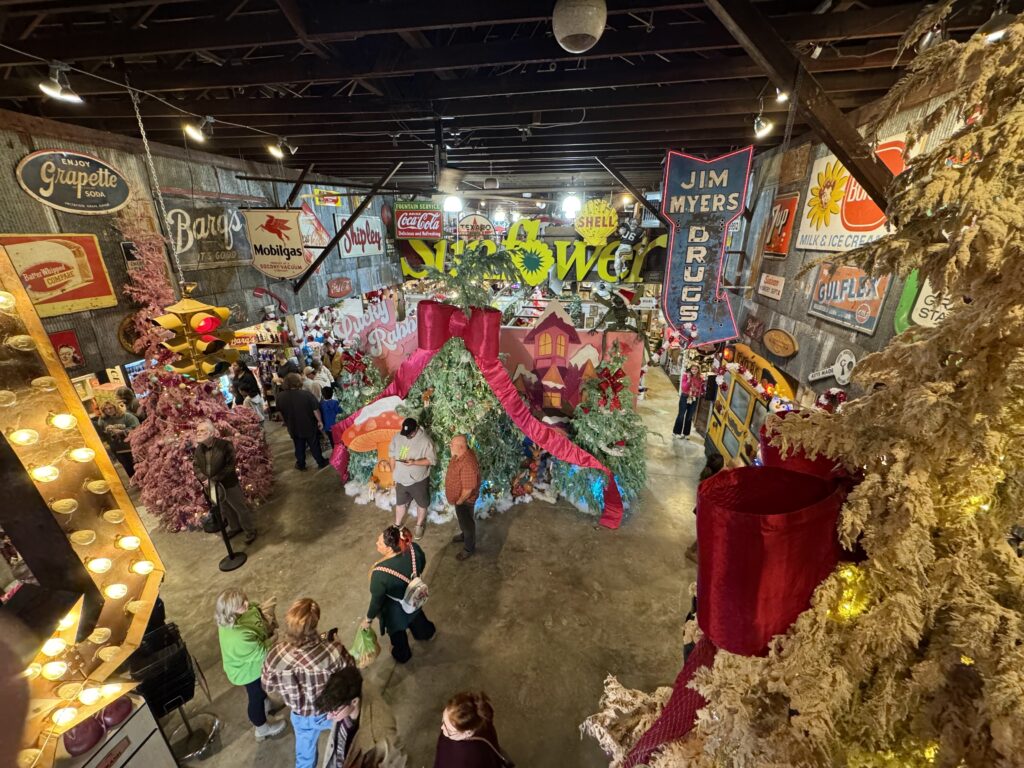 Lucky Rabbit Antiques in Hattiesburg, MS